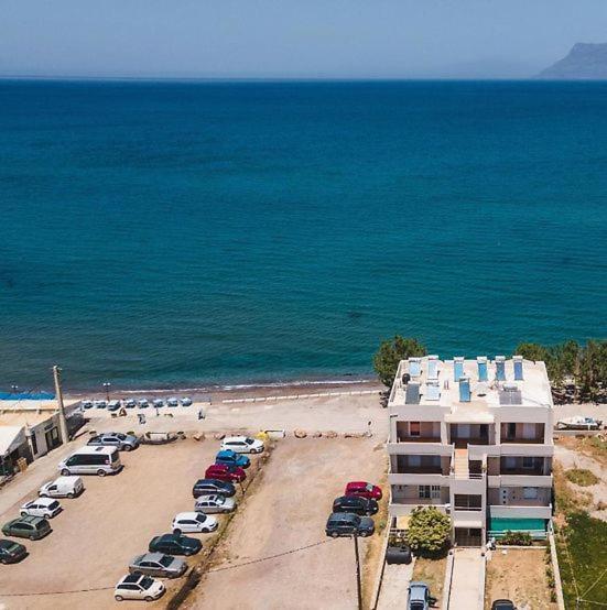 Beach House キサモス エクステリア 写真